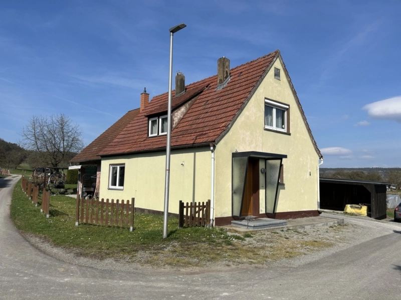 Straßenansicht
