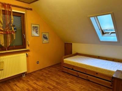Zimmer 3 DG