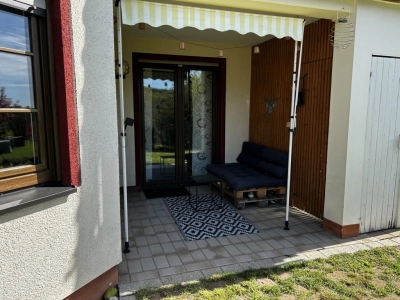 kleine Terrasse UG